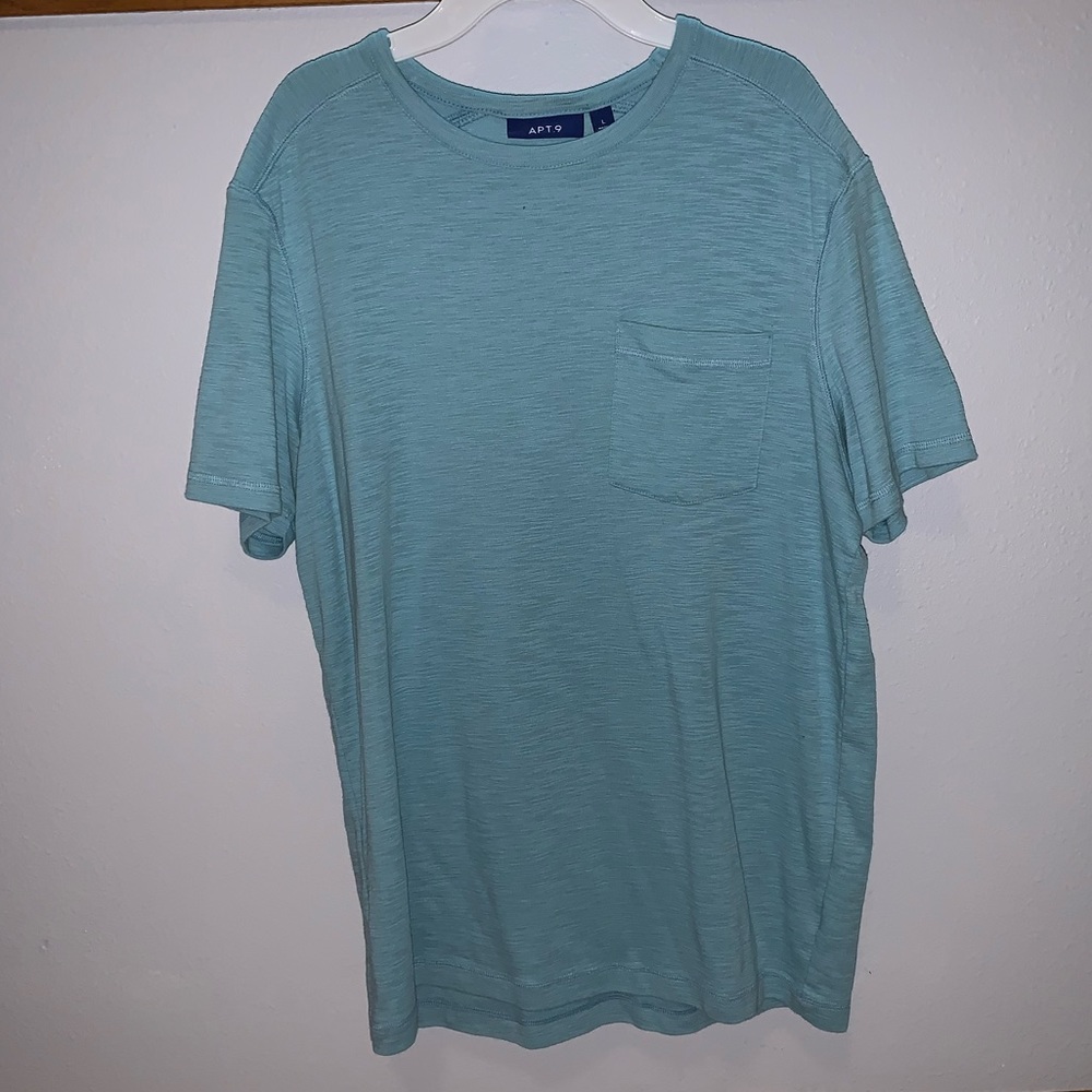 Blue shirt - Large